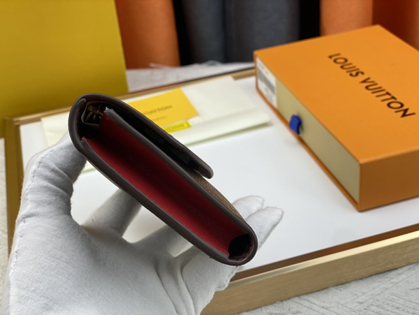 LVコピーウォレット細部ディテール